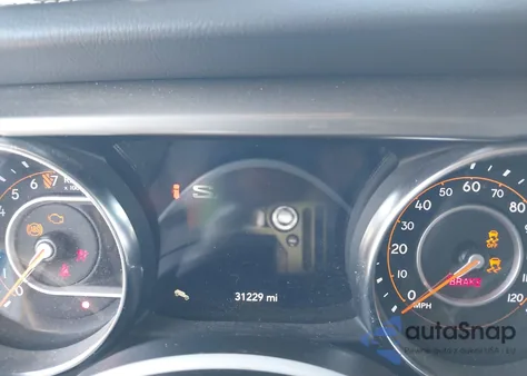 2022 Jeep Wrangler Unlimited Sahara 4X4 из США, поврежденный, VIN 1C4HJXEG9NW247956